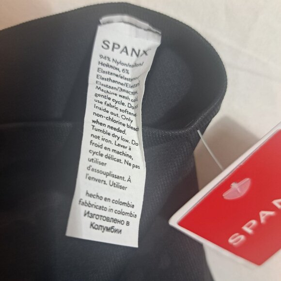 Spanx Size Medium  Black Camo Ecocare‎ Ankle Leggings Style 20344R NWT - Picture 11 of 11